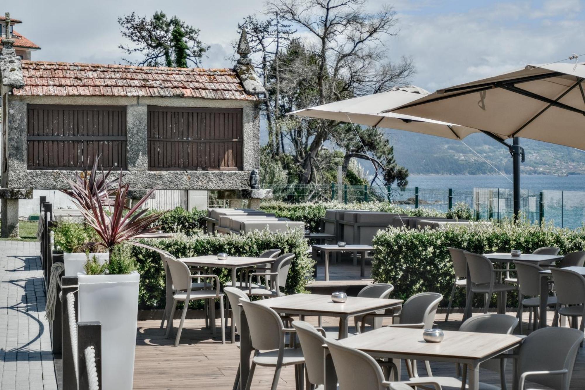 Hotel Mardevela Sanxenxo Ngoại thất bức ảnh
